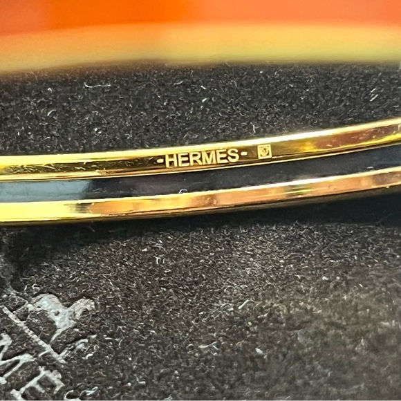 Authentic Hermes enamel bracelet - Picture 8 of 8